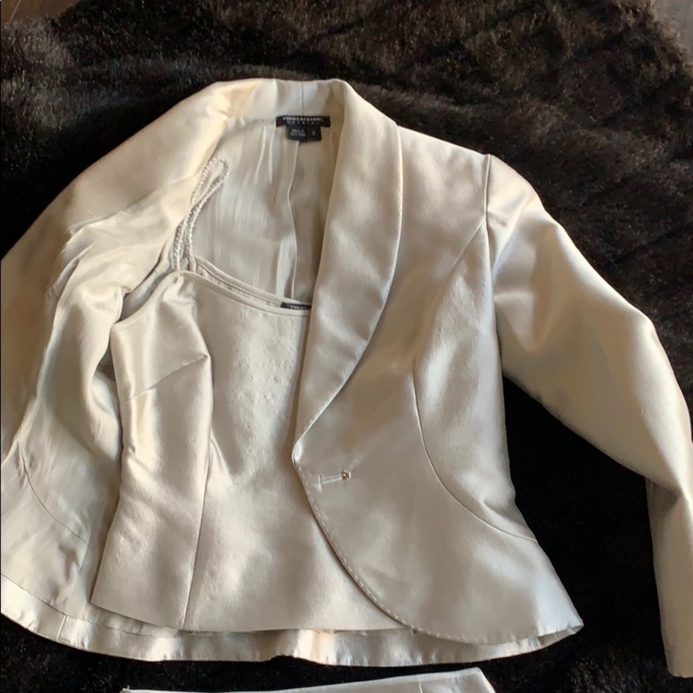 PAMELA DENNIS COUTURE 3 PIECE SUIT - Picture 3 of 8